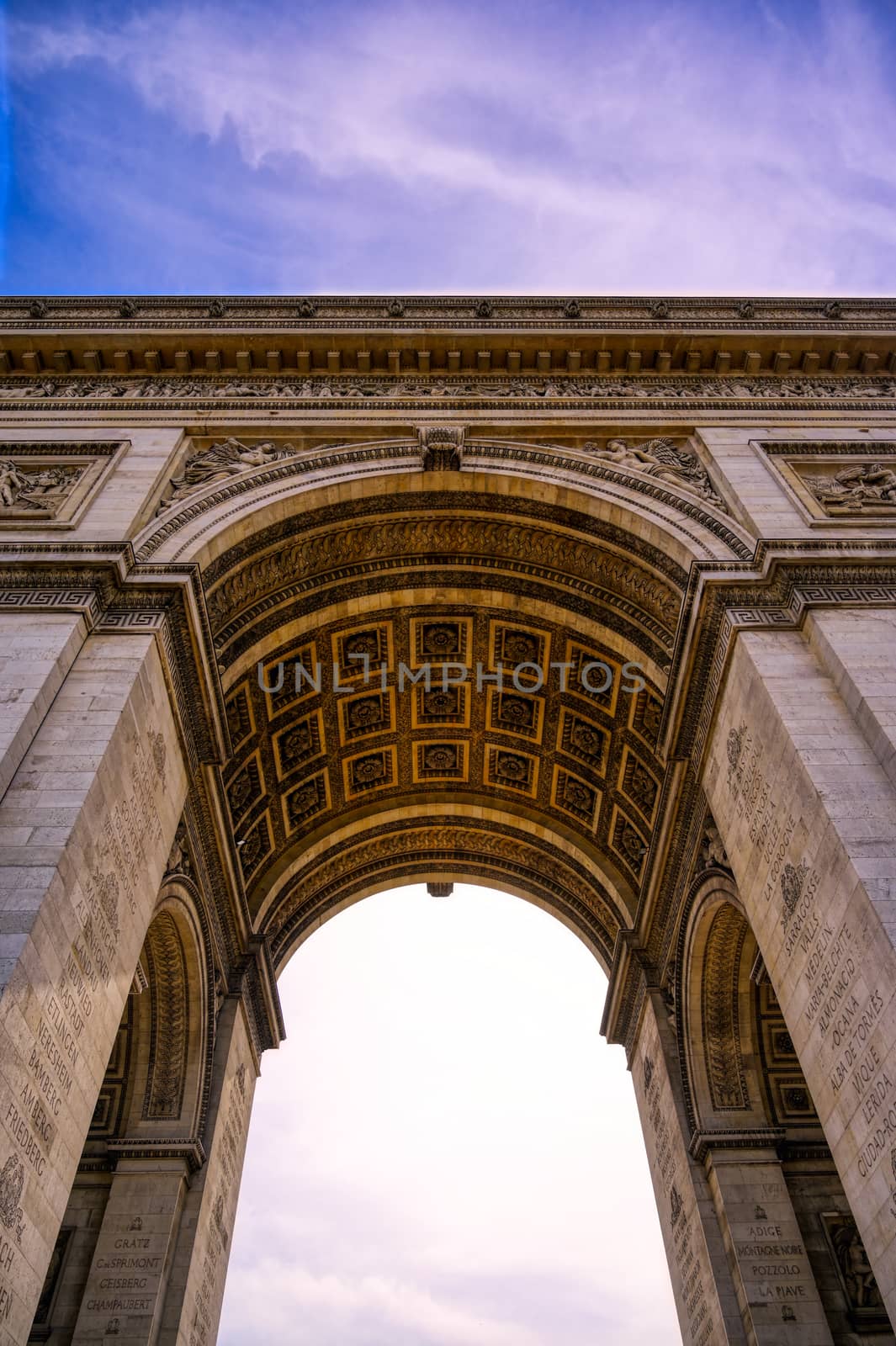 Arc de Triomphe in Paris, France by jbyard22