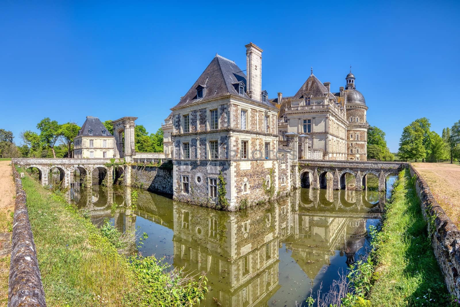 Chateau de Serrant, a castle in the Loire Valley, France by CreativePhotoSpain