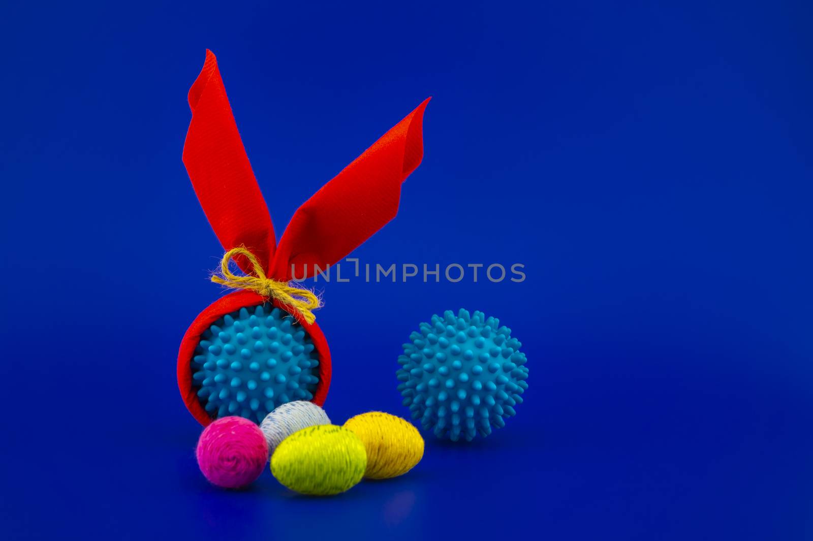 Virus models wrapped as gifts and Easter eggs by NetPix