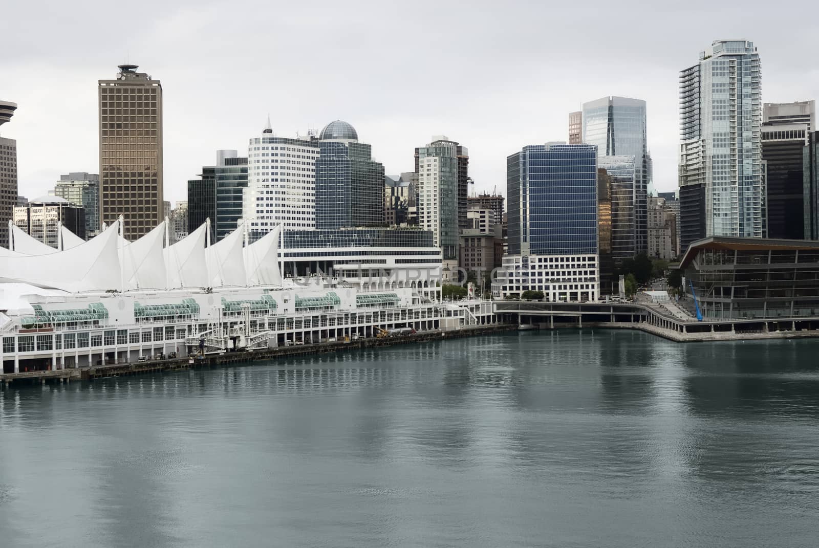 View of the harbour of Vancouver City, Canada by dani3315