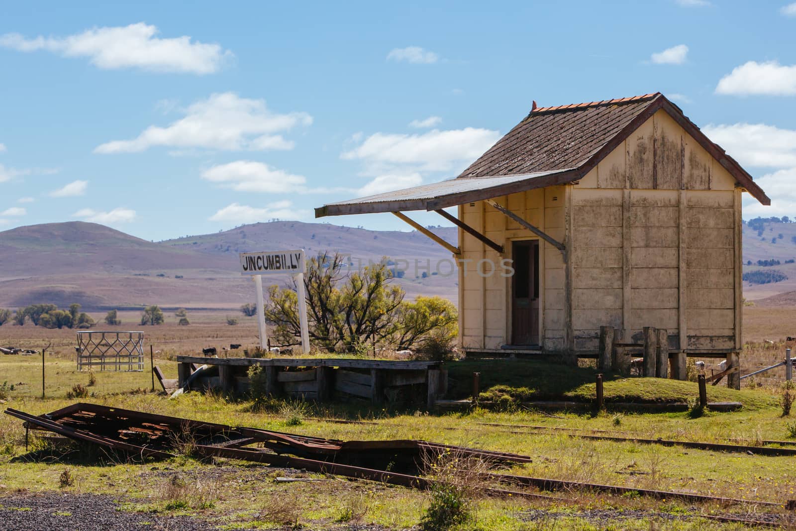 Old Jincumbilly Station in Australia by FiledIMAGE