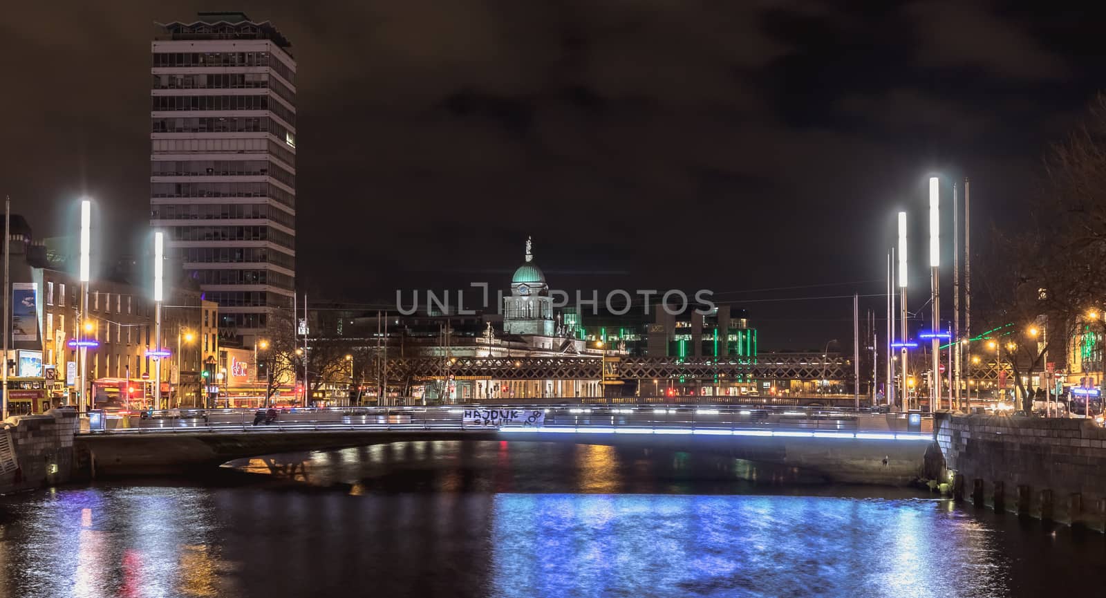 street atmosphere and architectural detail at night in Dublin by AtlanticEUROSTOXX