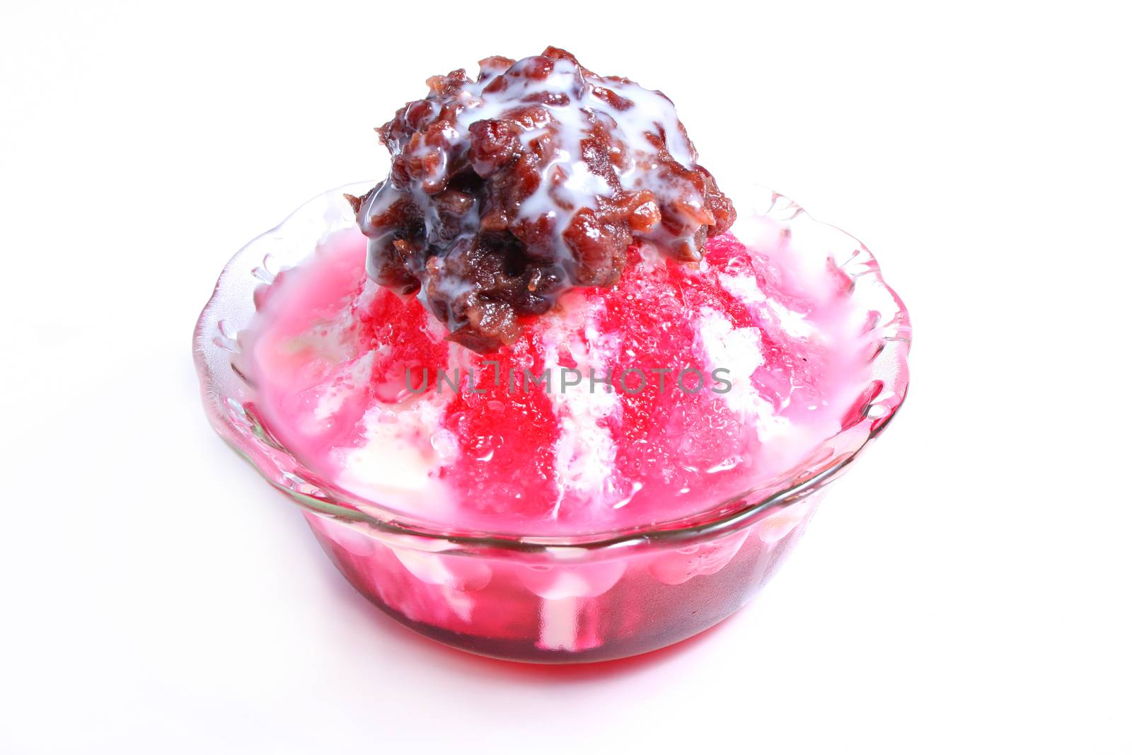 Traditional japanese dessert, A bowl of red bean sweet with red ice set isolated on a white background