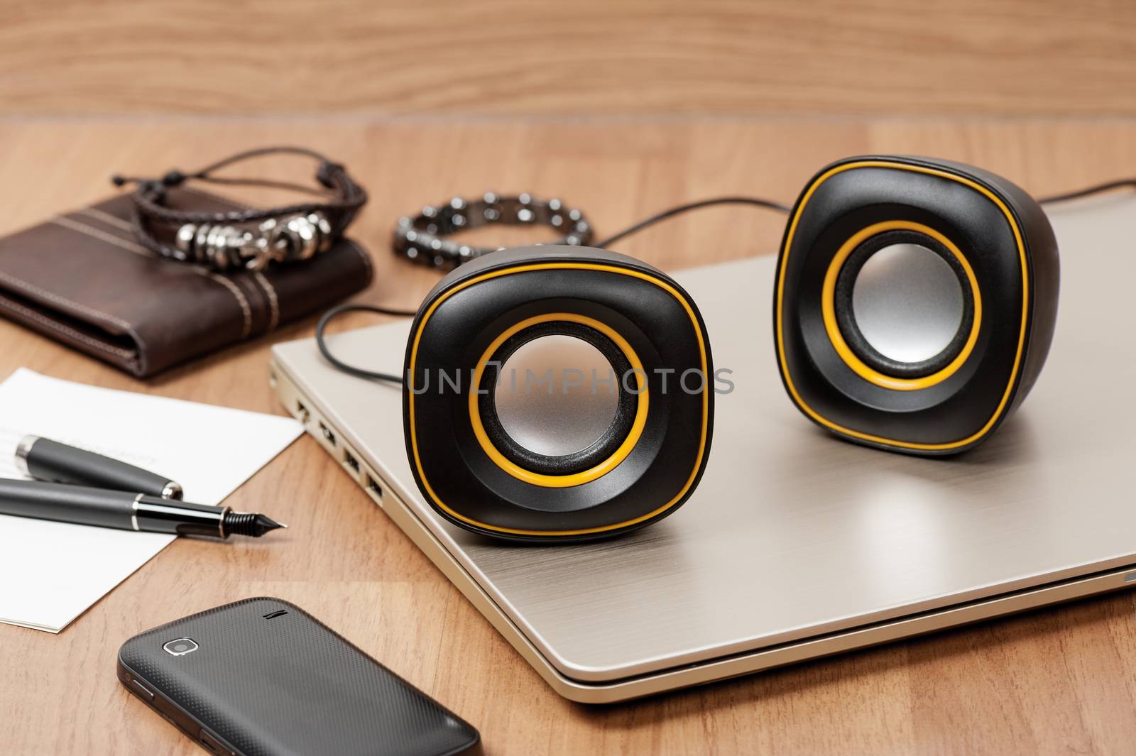 mini USB stereo speakers for laptop and PC.