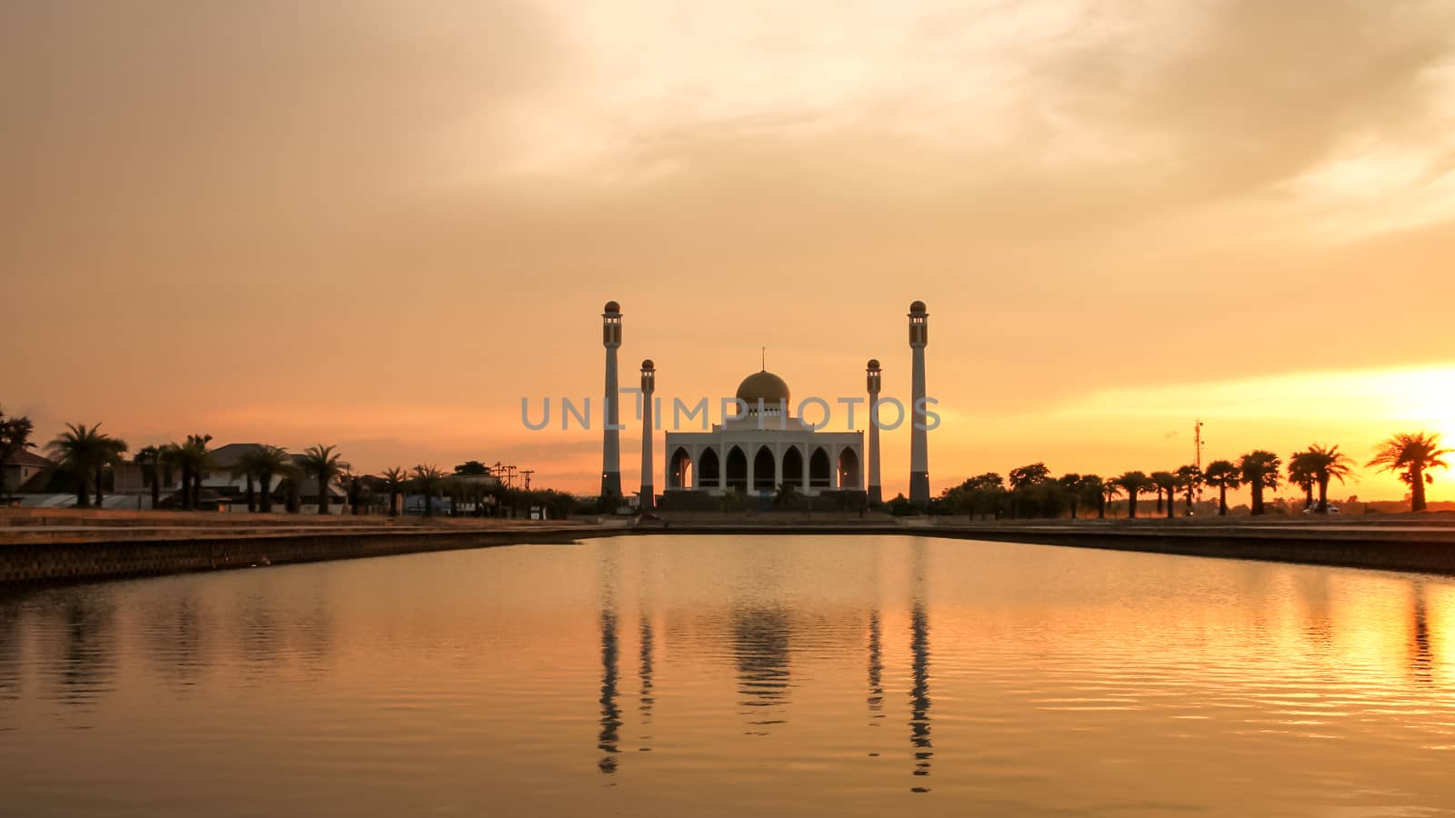 Sunset at Central Mosque, Songkhla, Thailand.