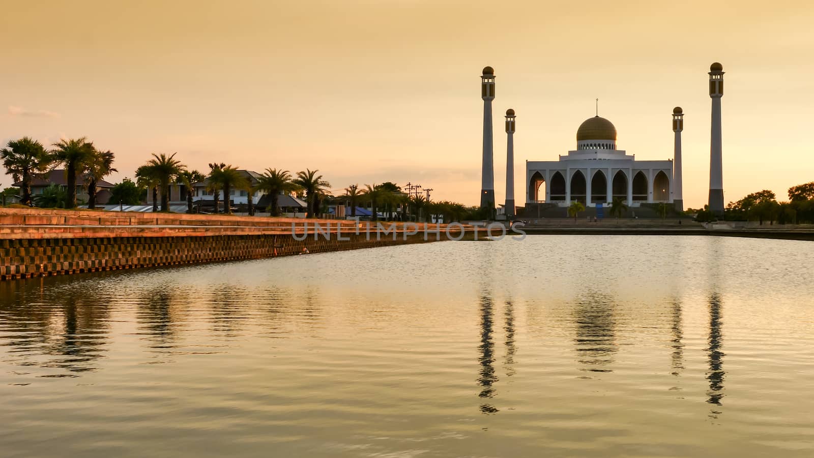 Sunset at Central Mosque, Songkhla, Thailand.