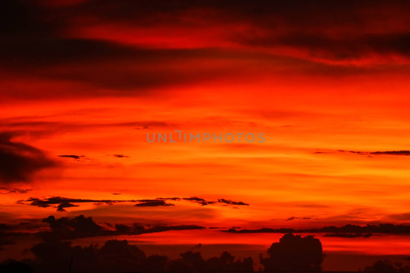 sunset on last light red sky silhouette cloud in evening