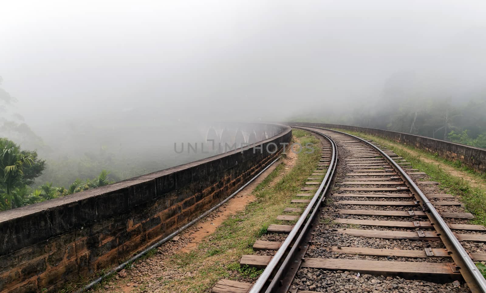 Demodara in Sri Lanka Railway Viaduct stone Nine Arch Bridge Landscape Highland mountains