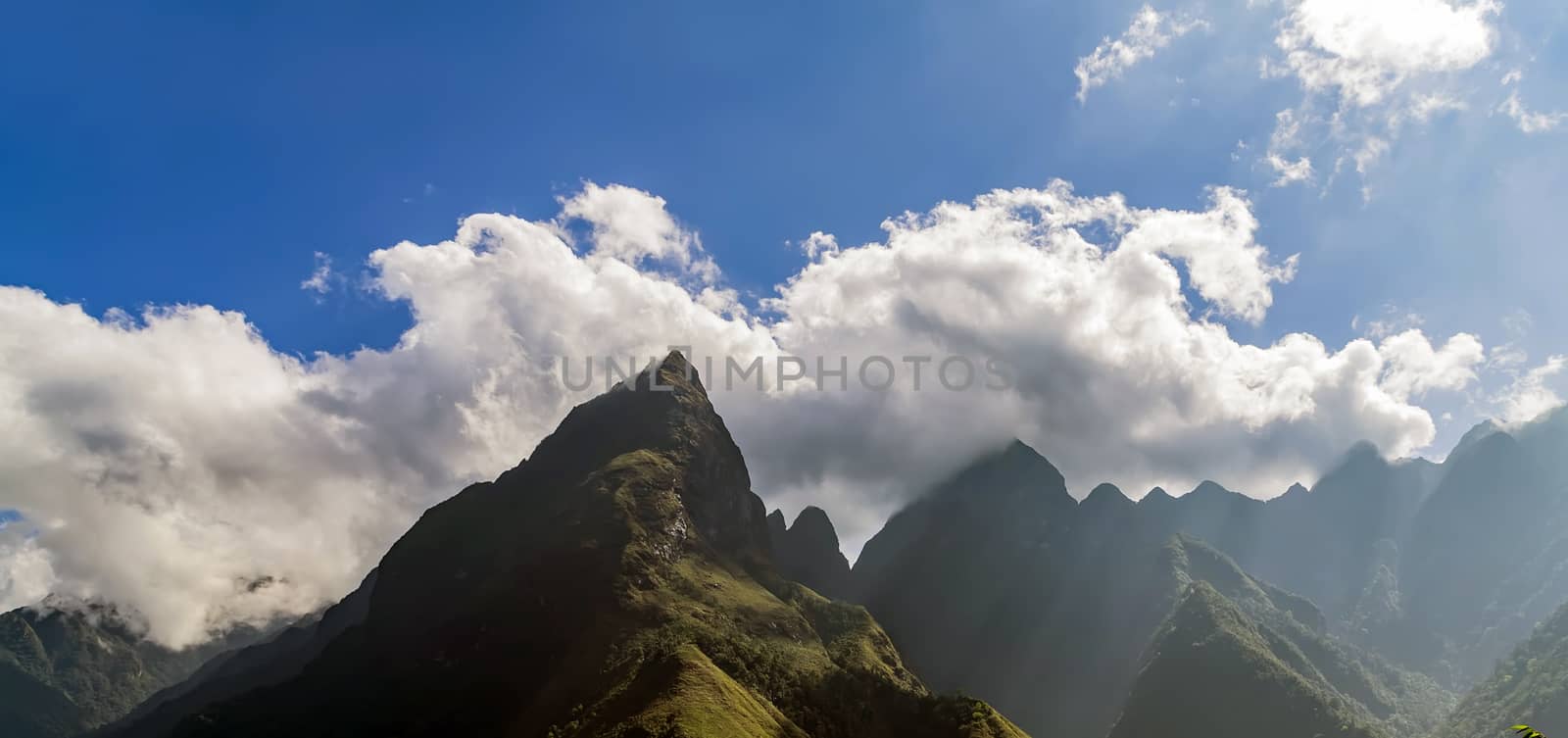 Mountain peaks himalayan fog scenery landscape top above the clouds