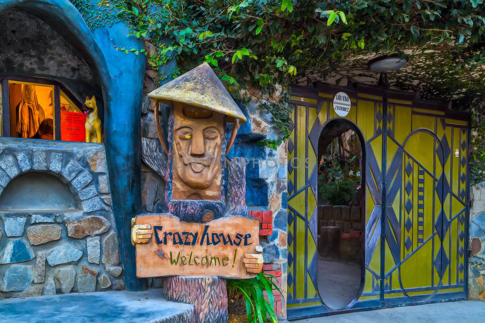 DA LAT CITY, VIETNAM - January 28, 2015: Entry Hang Nga Guesthouse Crazy House, design Interior and Exterior landmark architecture Odd House on January 28, 2015, in Dalat, Vietnam