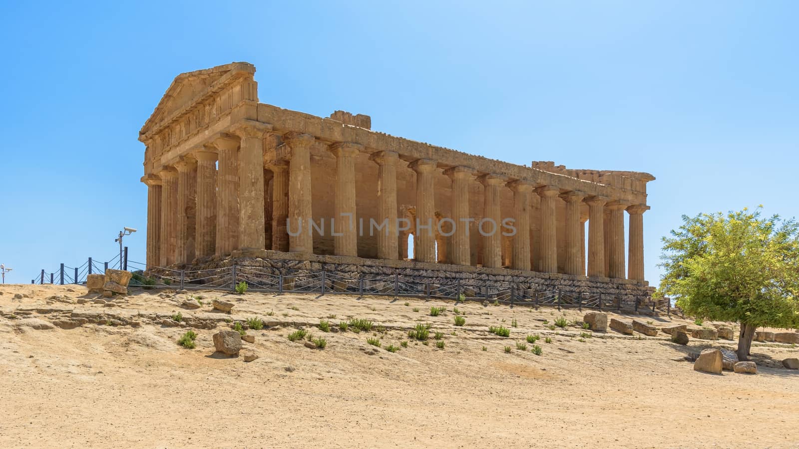 Temple of Concordia in the Valley of the Temples in Agrigento by mkos83