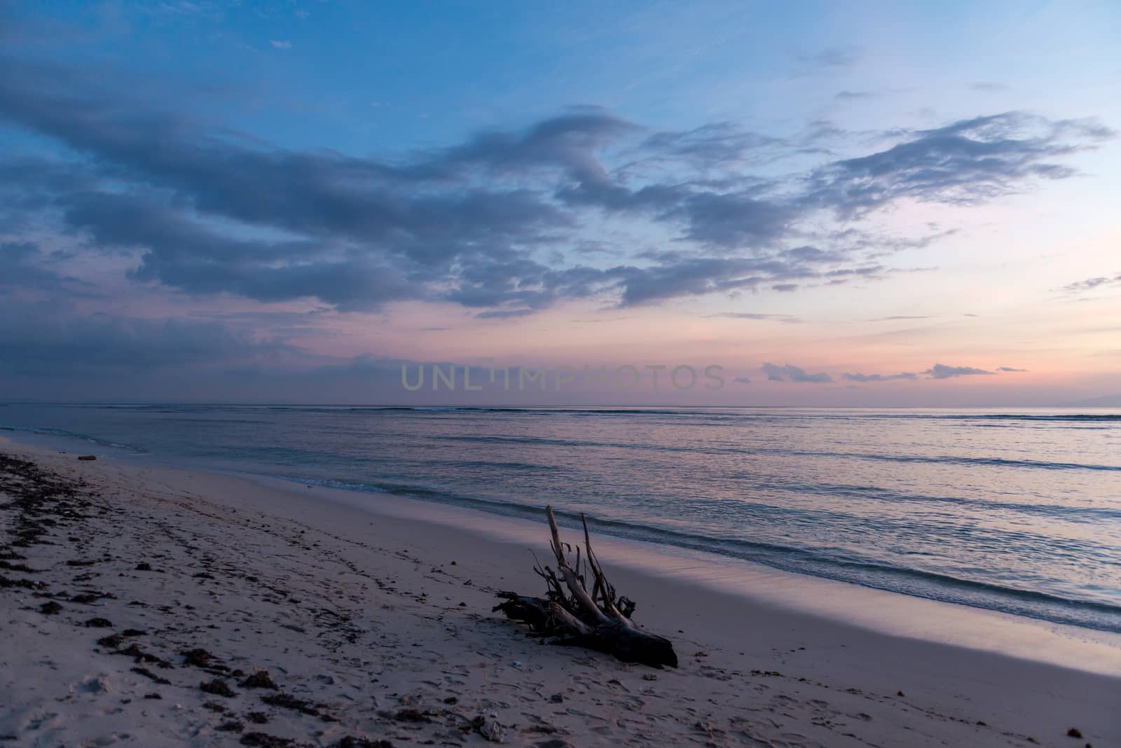 Sunset view at tropical island by nikitabuida