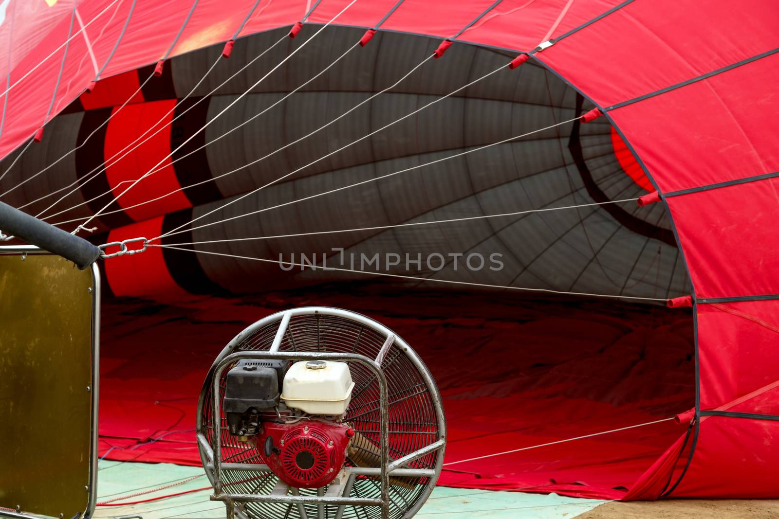 Red Hot air balloon system of ventilation