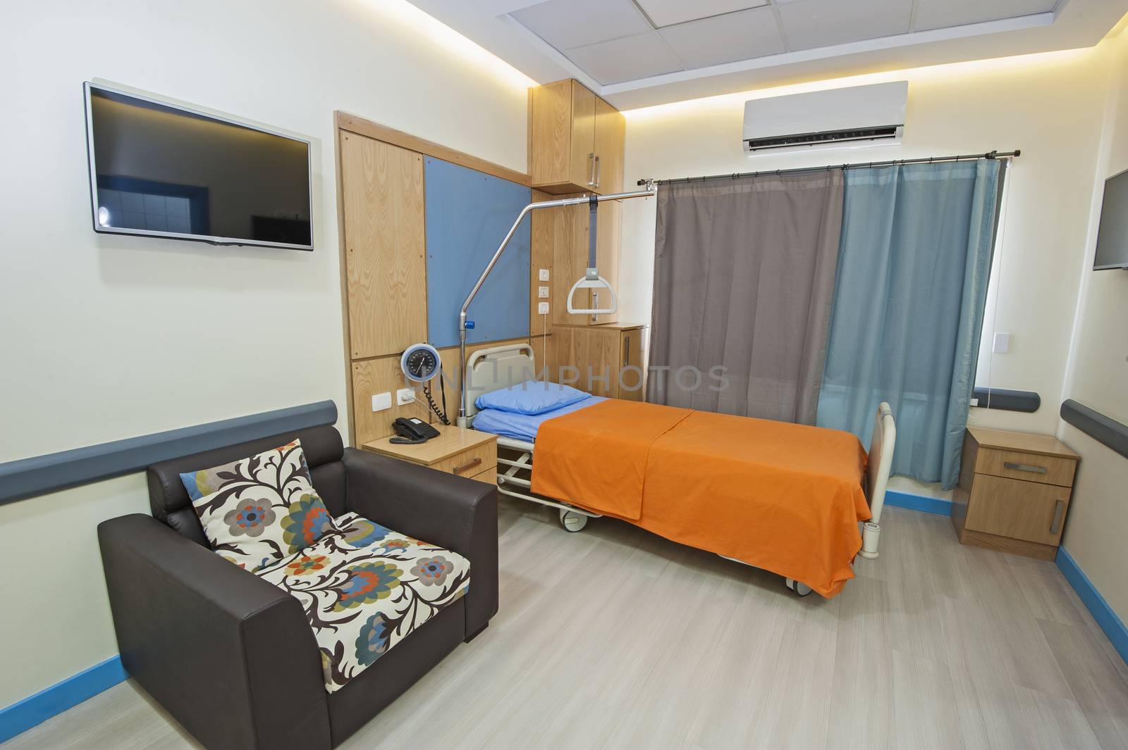 Interior design of a private ward room in hospital medical clinic center