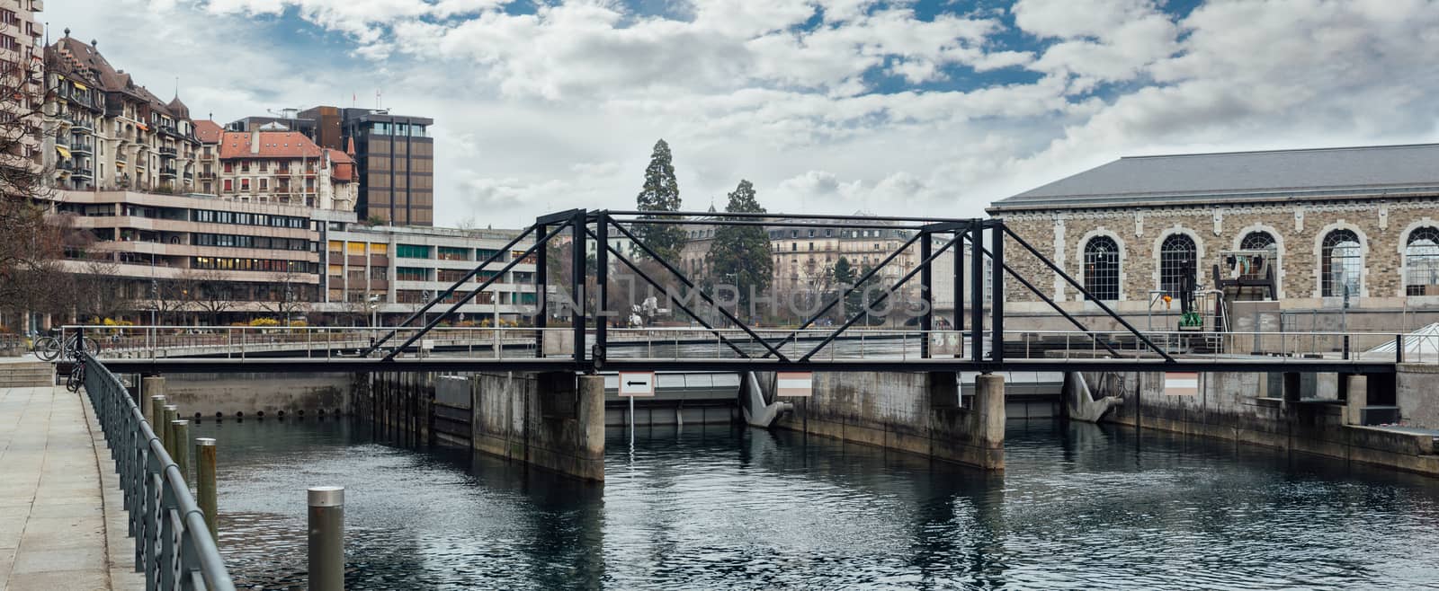 Geneva Rhone river dam by FCerez