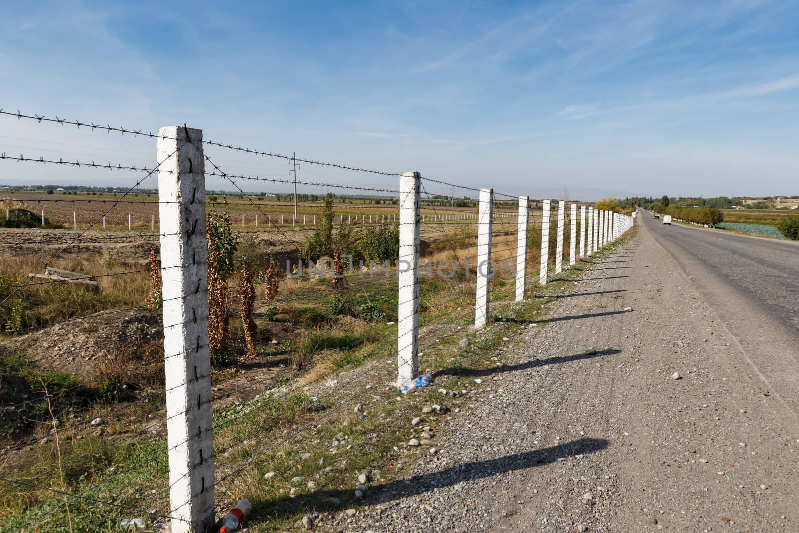 border between Kyrgyzstan and Uzbekistan by Mieszko9