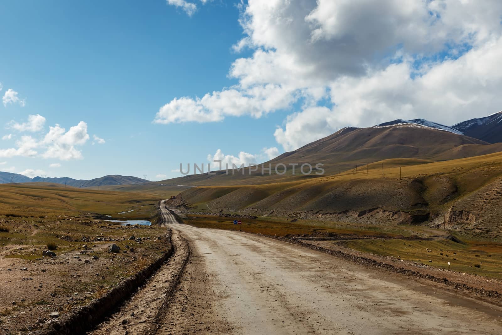 A 367 highway, Kyrgyzstan by Mieszko9
