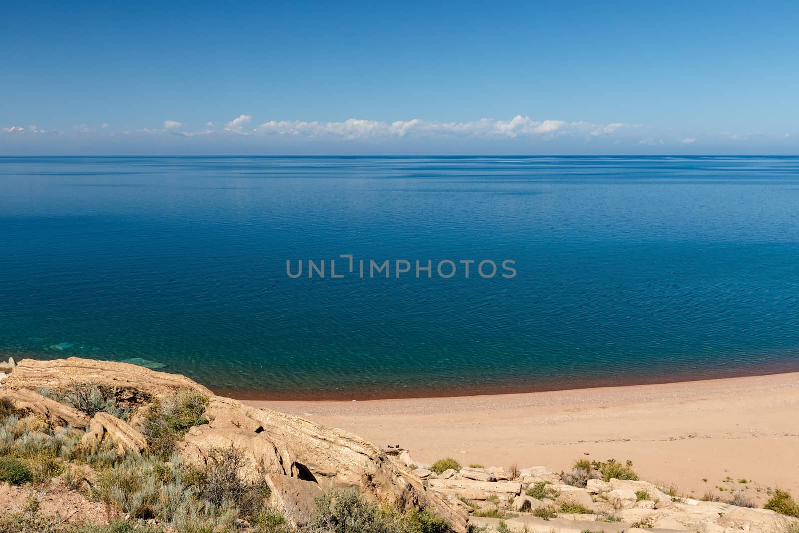 Issyk-Kul Lake, Kyrgyzstan by Mieszko9