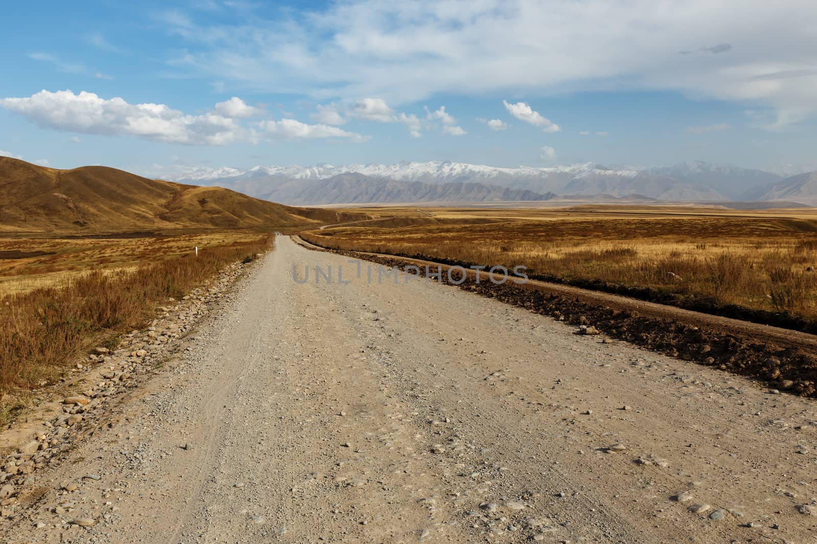 A367 highway passing in the Chui region, Kyrgyzstan by Mieszko9