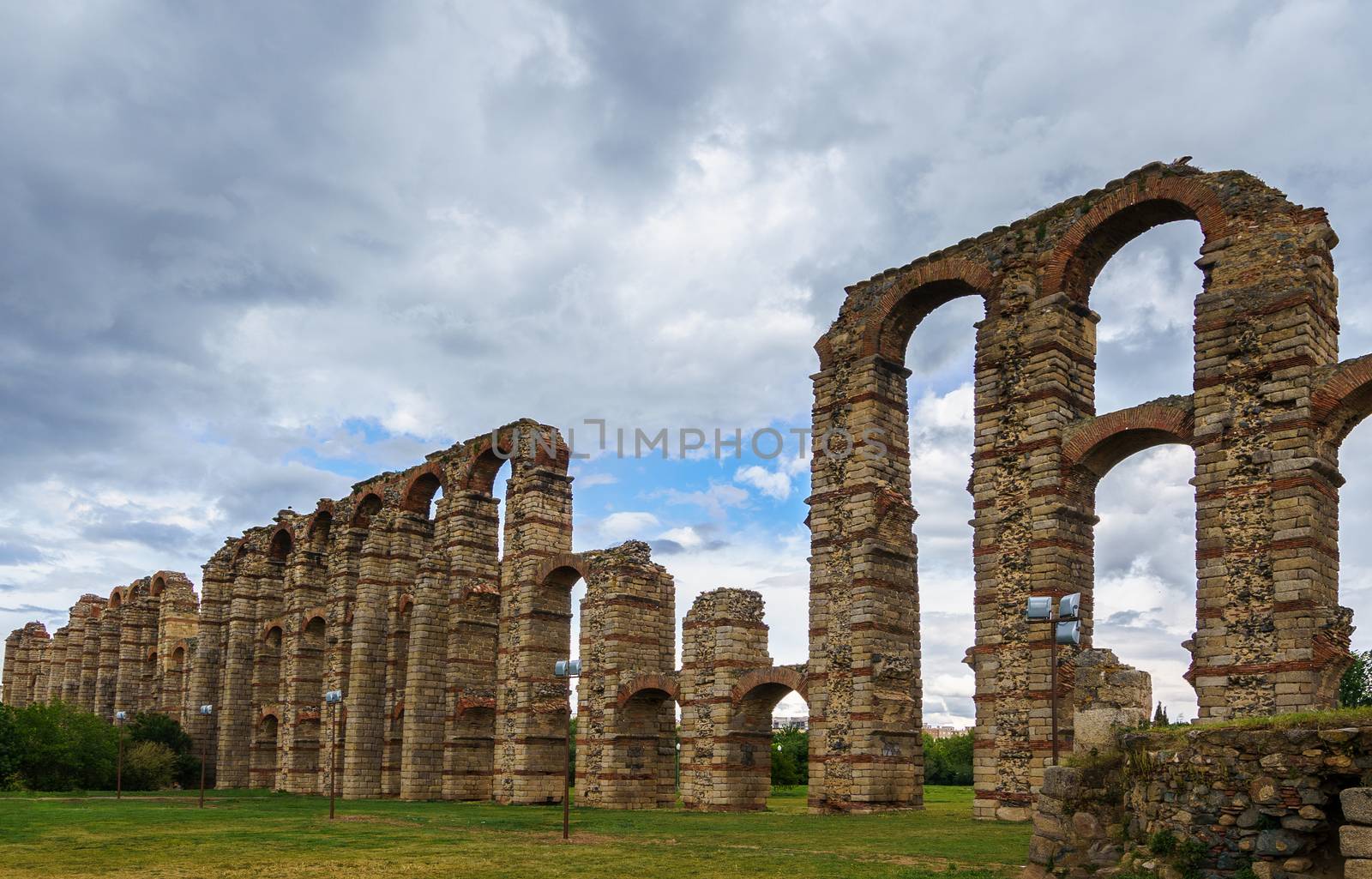 The famous roman aqueduct of the Miracles, Los Milagros, in Merida, province of Badajoz, Extremadura, Spain.The Archaeological Ensemble of Merida is declared a UNESCO World Heritage Site Ref 664