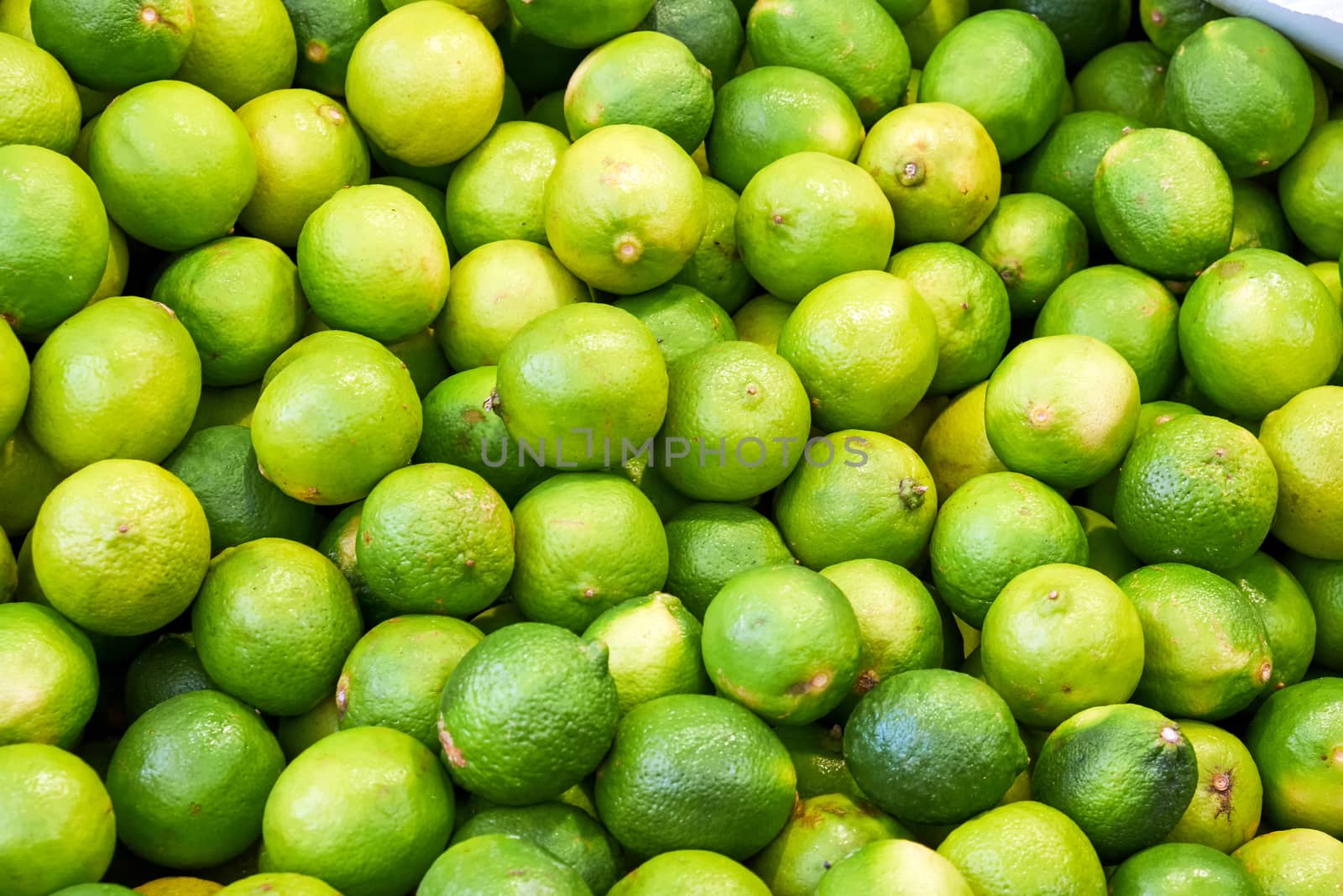 A pile of limes by elxeneize