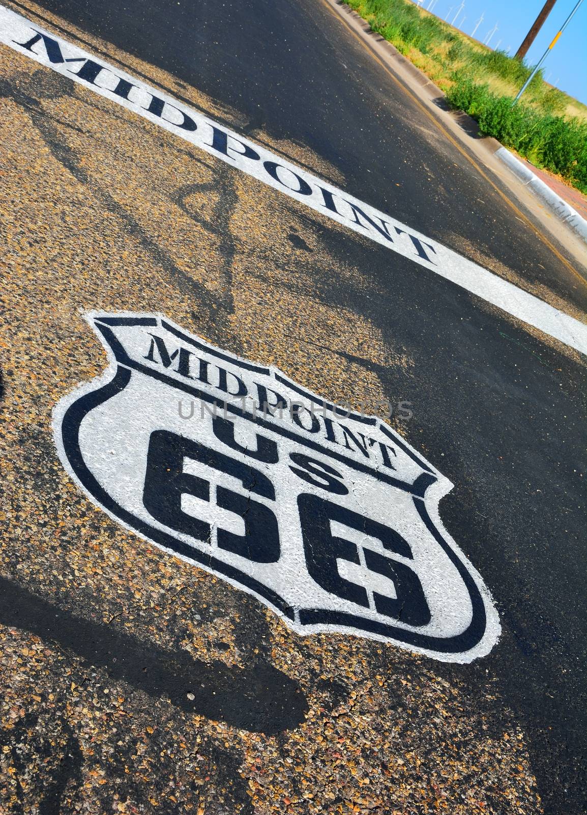 Midpoint in the historic Route 66. by CreativePhotoSpain