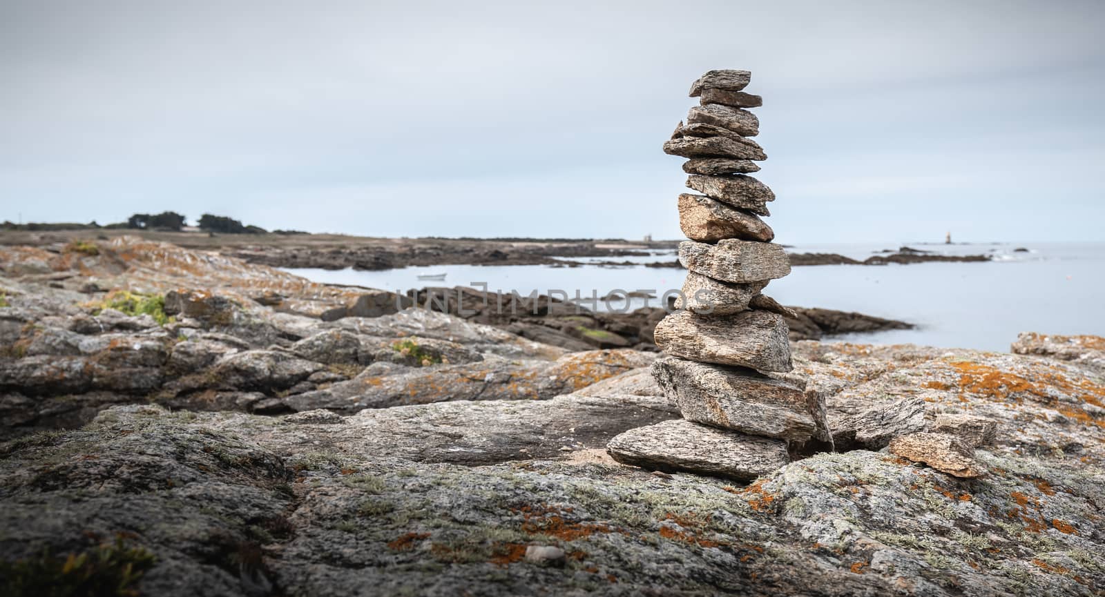 cairn on a hiking trail on the island of Yeu by AtlanticEUROSTOXX