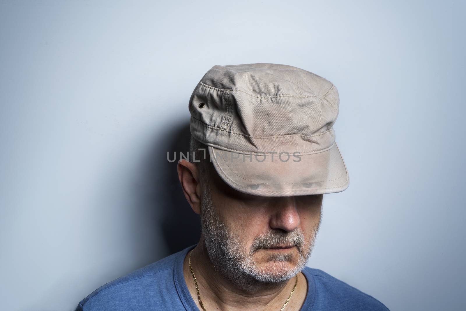 a look hidden under the cap