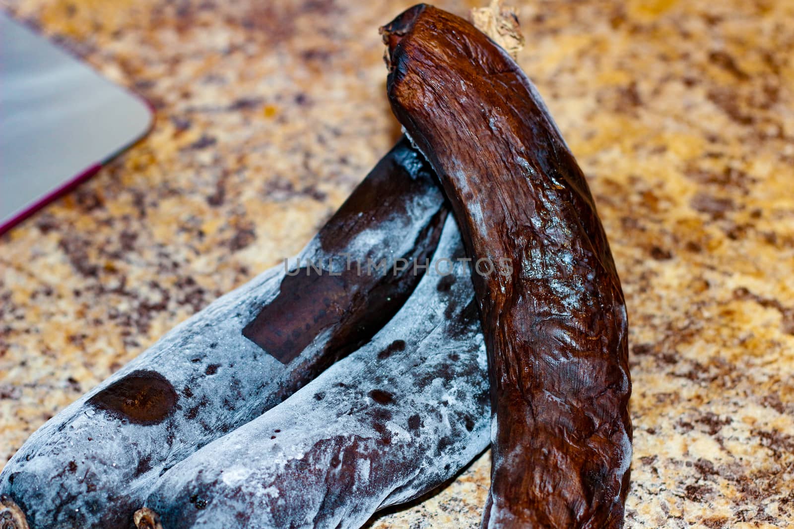 Bananas frozen with ice the ideal state for banana bread