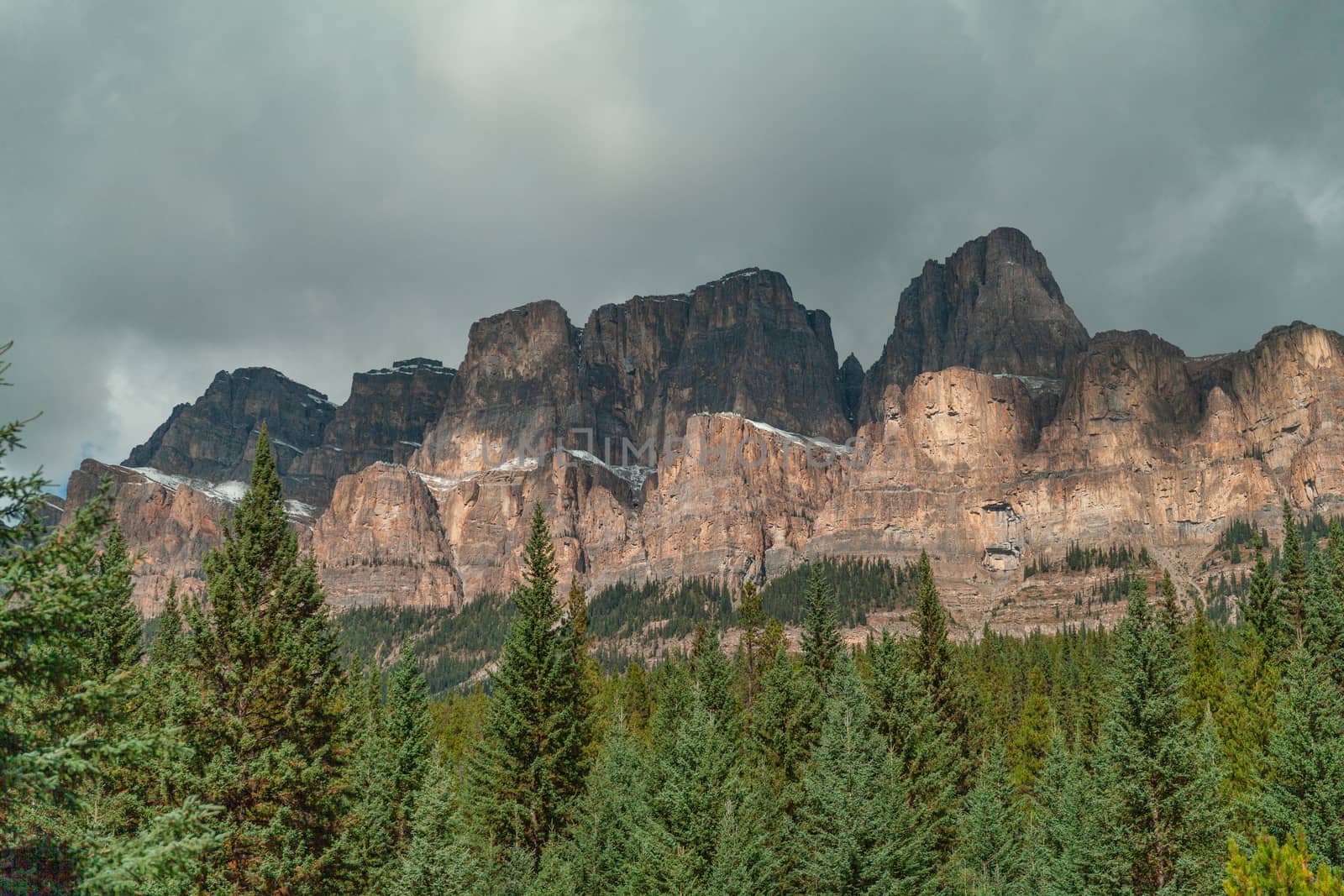 Castle mountain, Alberta, Canada by vlad-m