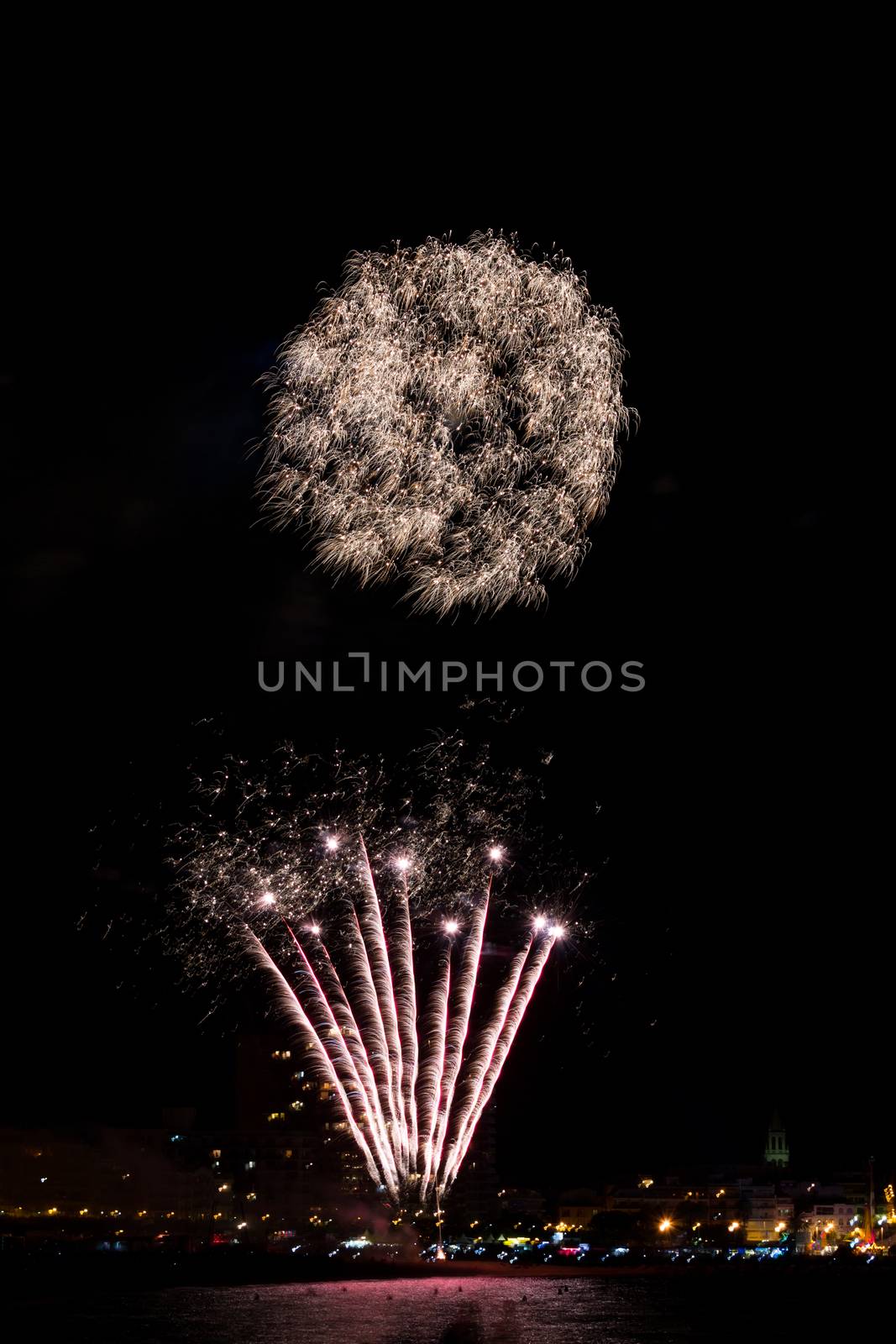 Fireworks by Digoarpi