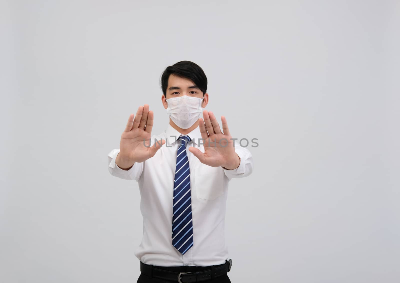 businessman man wearing protective mask against cold flu covid 19 virus bacteria infection pollution