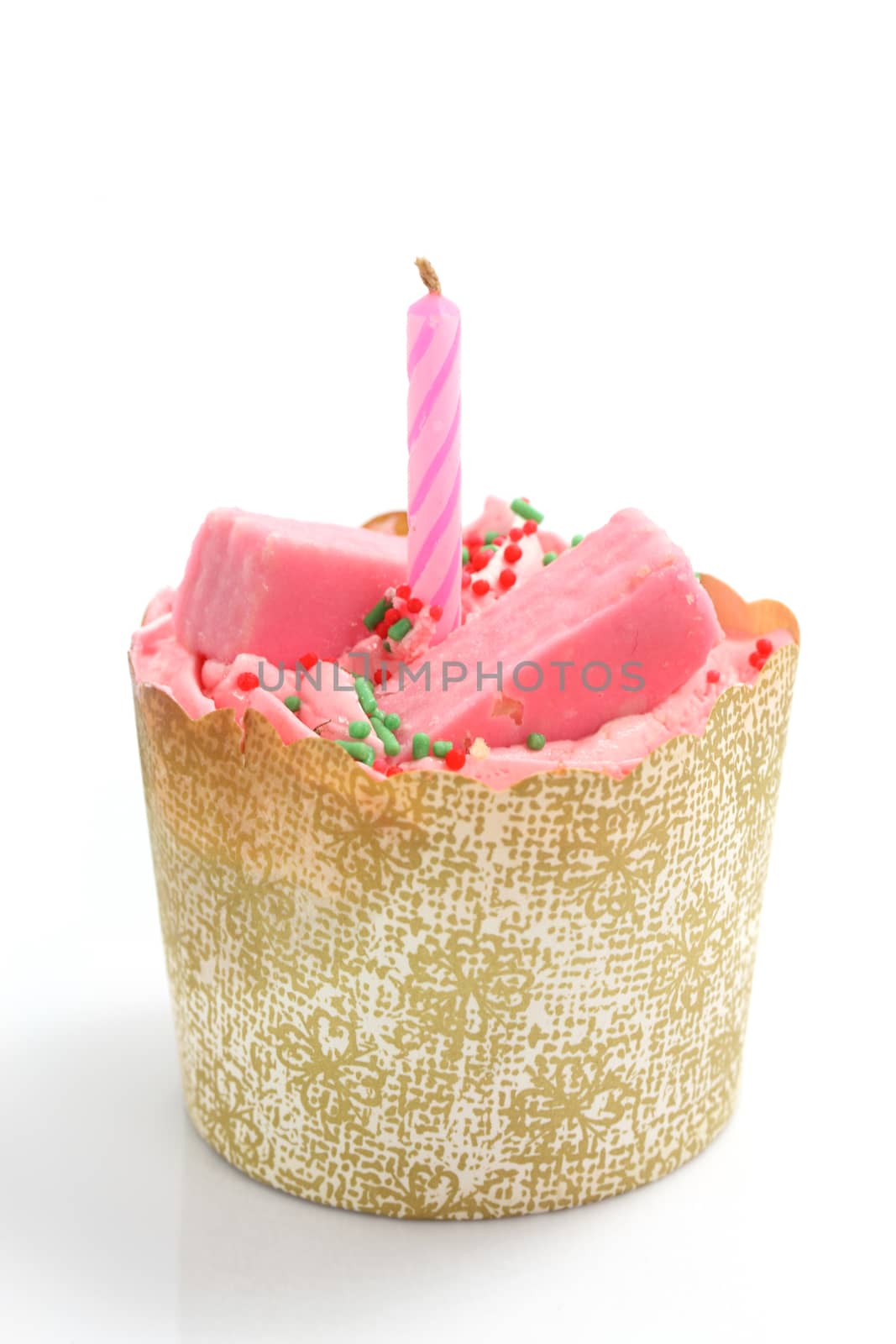 cupcake isolated in white background