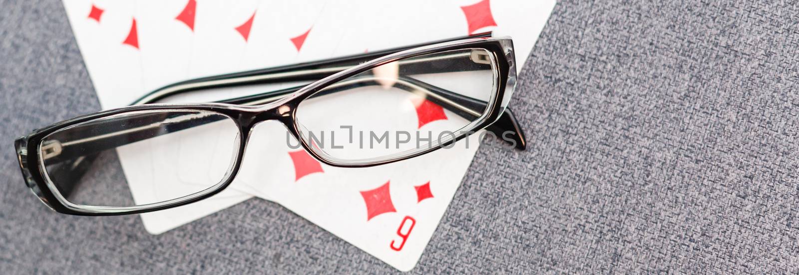 glasses playing cards