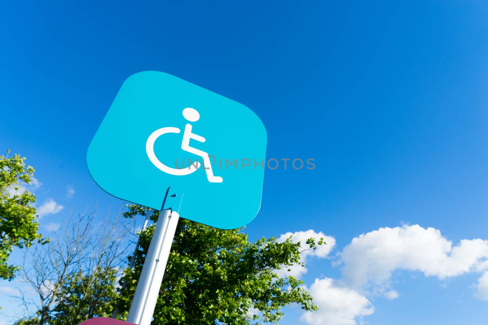 Disability sign parking outdoor by Alicephoto