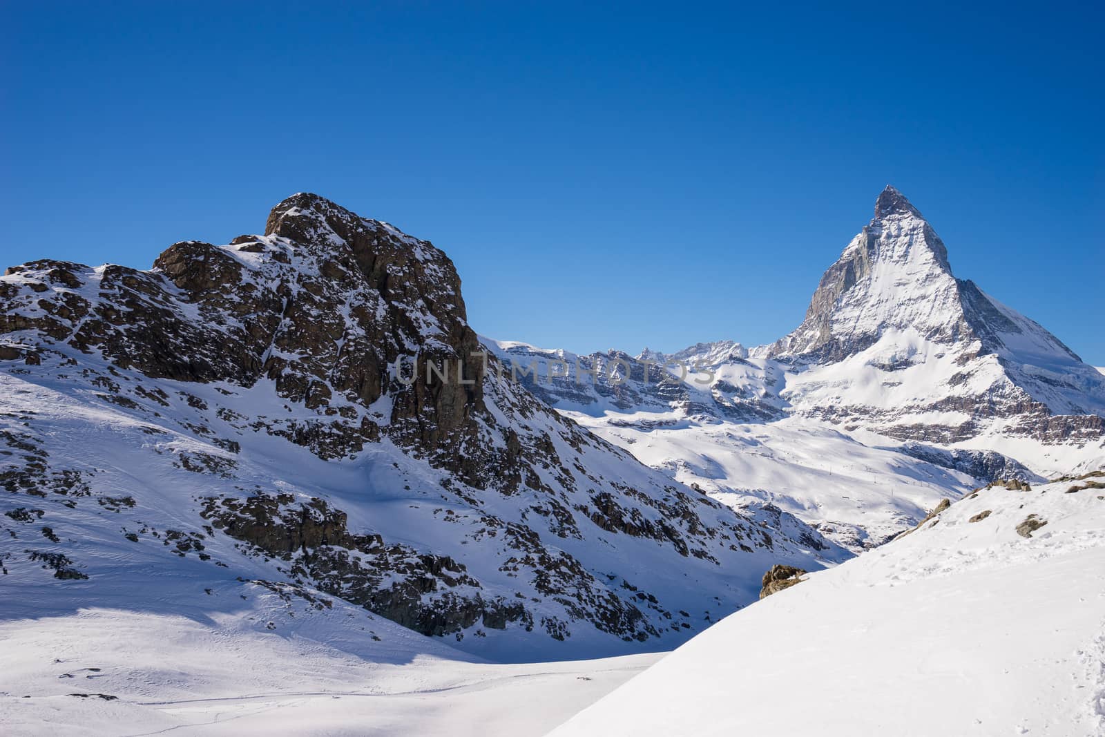 zermatt, switzerland, matterhorn, ski resort by Alicephoto