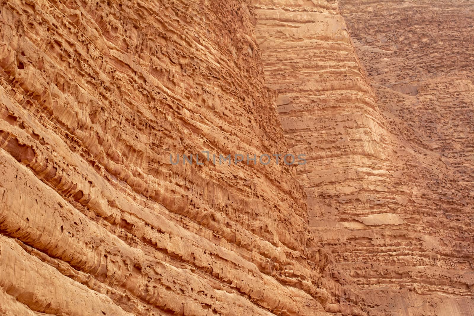 Close-up and detail of the geology and structure of the Khazali mountain in Wadi Rum by kb79