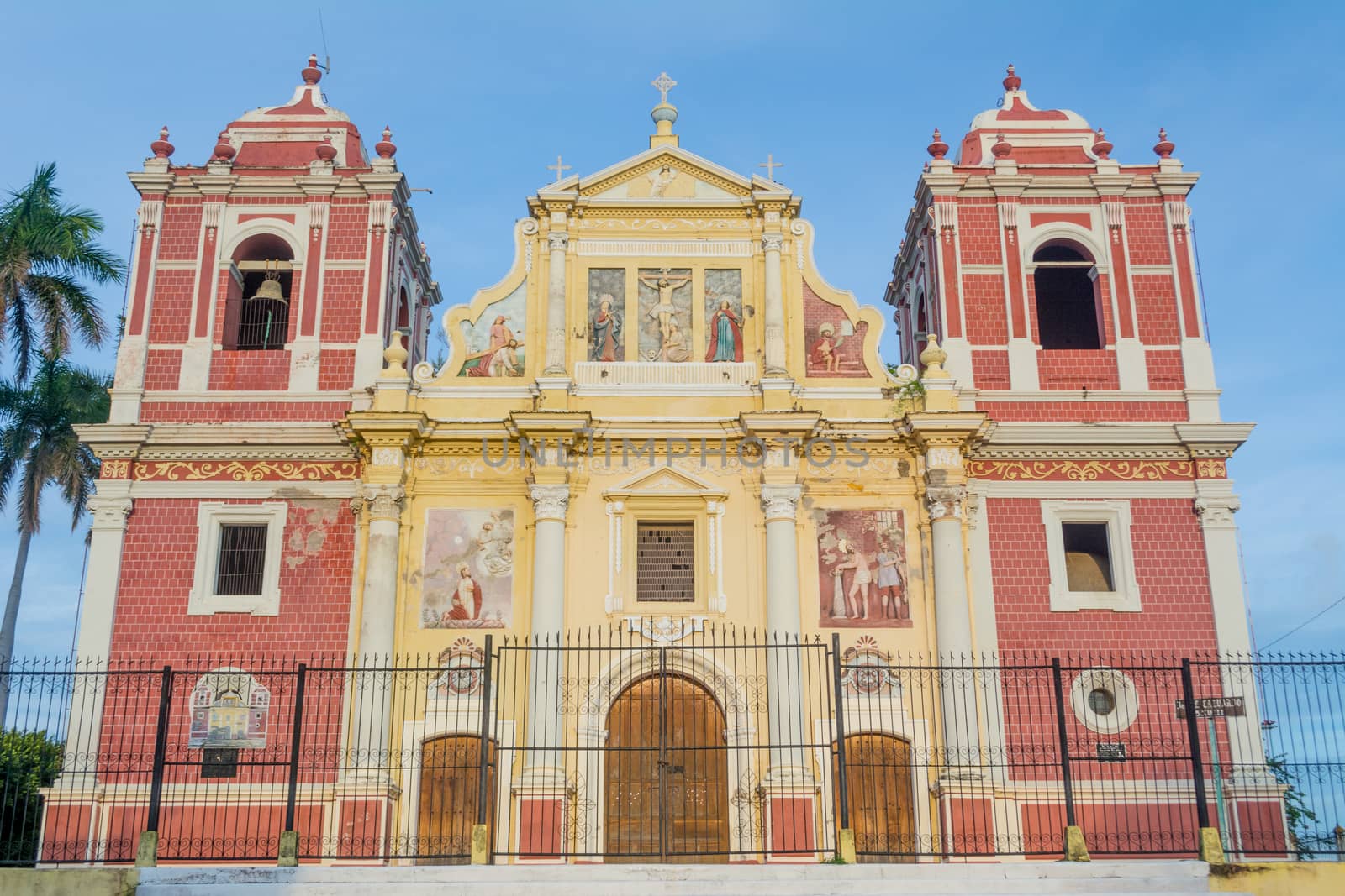 Leon, Nicaragua: The baroque El Calvario Church facade, located in Leon, Nicaragua by kb79