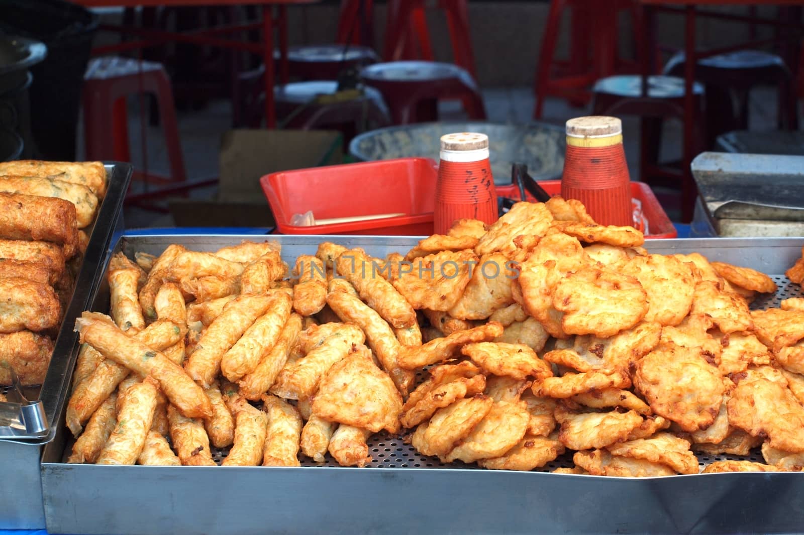 Deep fried sausages and patties made from minced fish and flour