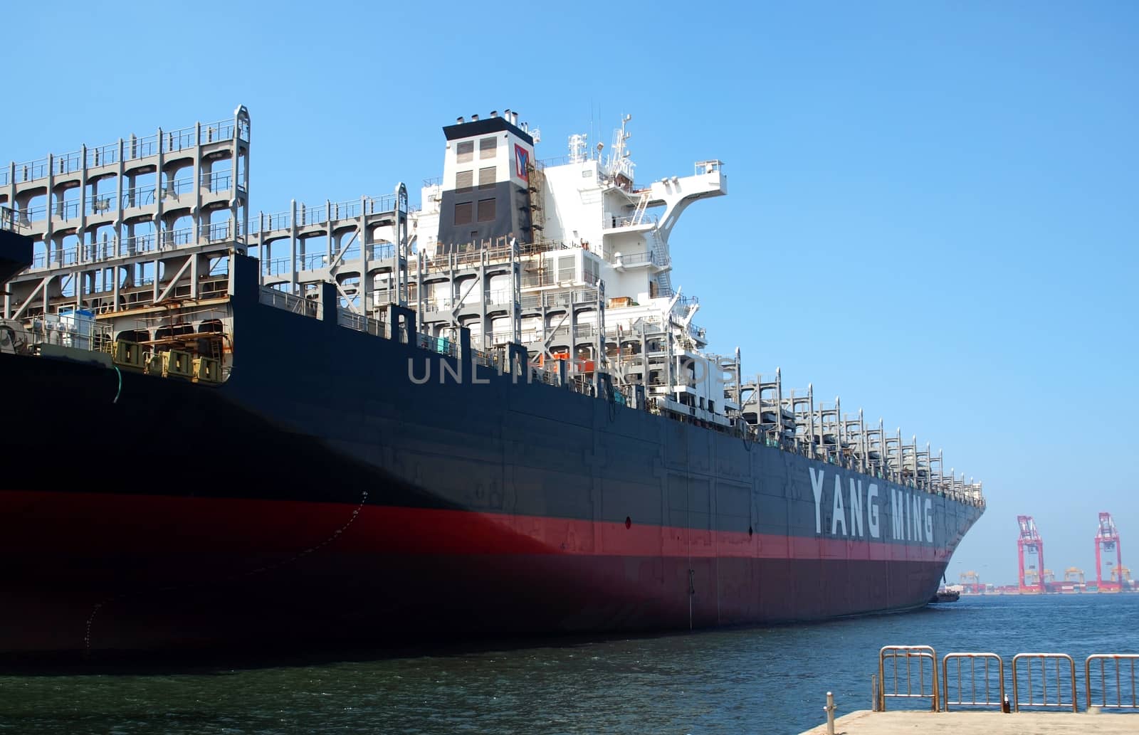 KAOHSIUNG, TAIWAN, JUNE 16: Yang Ming Marine Transport Corp, the second-largest container shipper says it expects to return to the black this month, with profitability further rebounding in the third quarter, on June 16, 2012 in Kaohsiung.