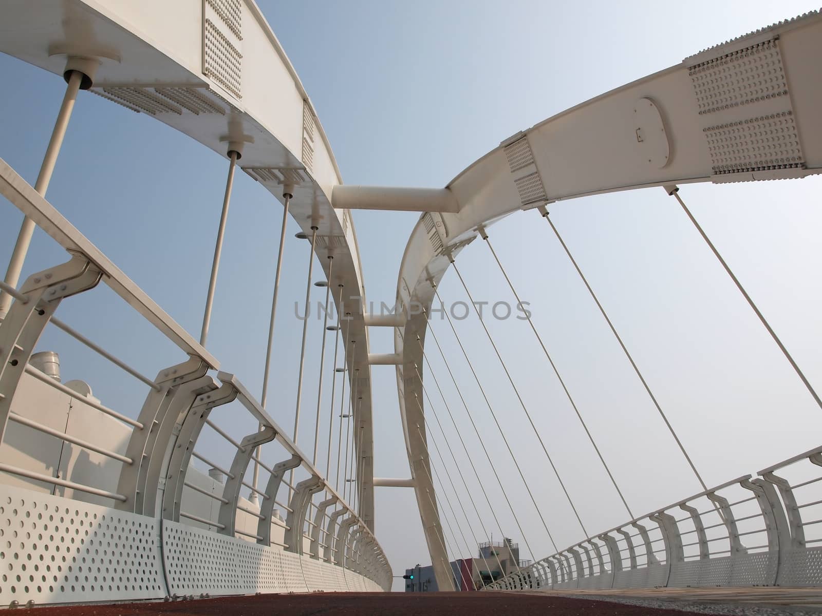 A modern arch bridge for cyclists and pedestrians