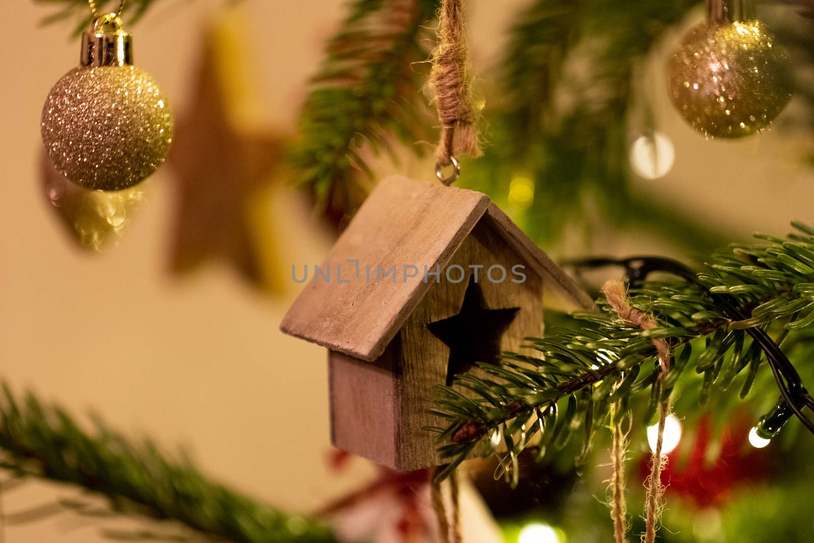 Wooden Christmas Tree Decoration by samULvisuals
