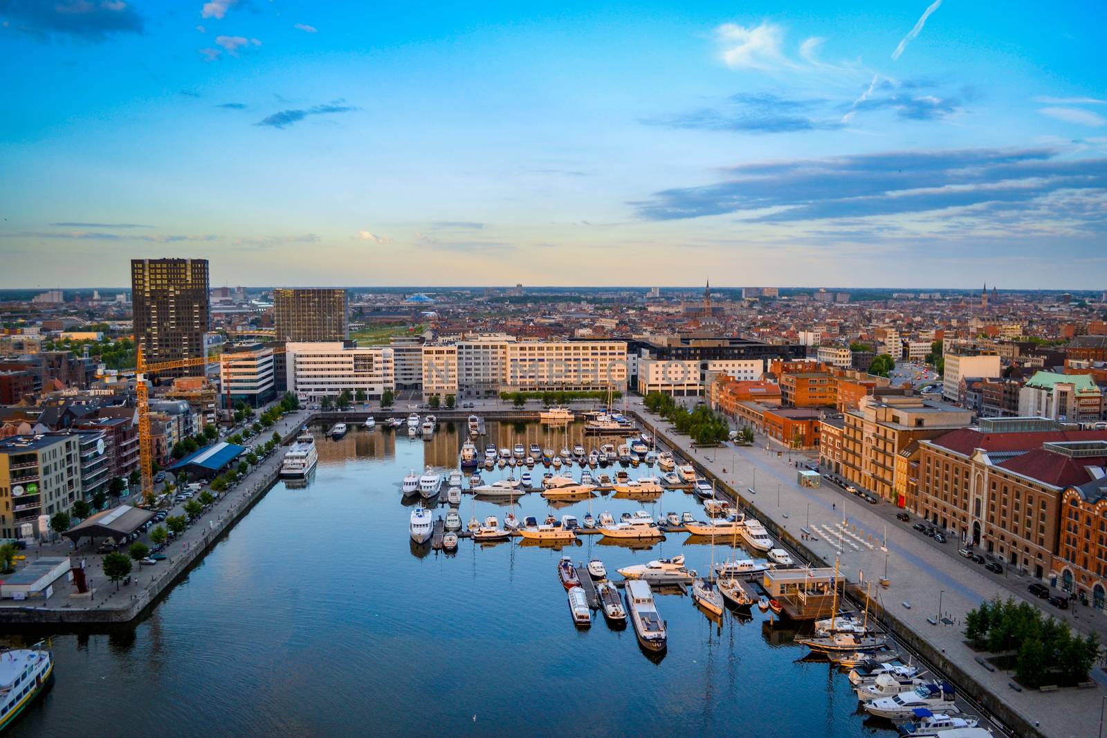 view on the Willemdok at Eilandje, surroundings and cityscape by kb79