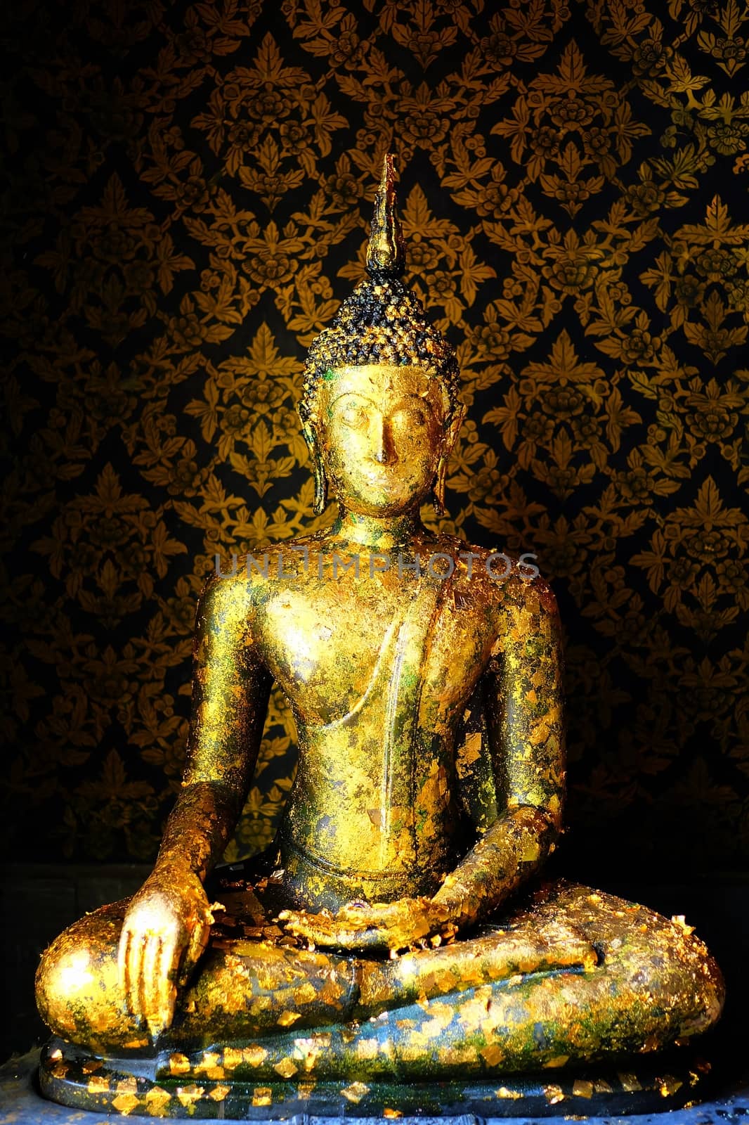 Ancient Golden Buddha Image in Main Hall.
