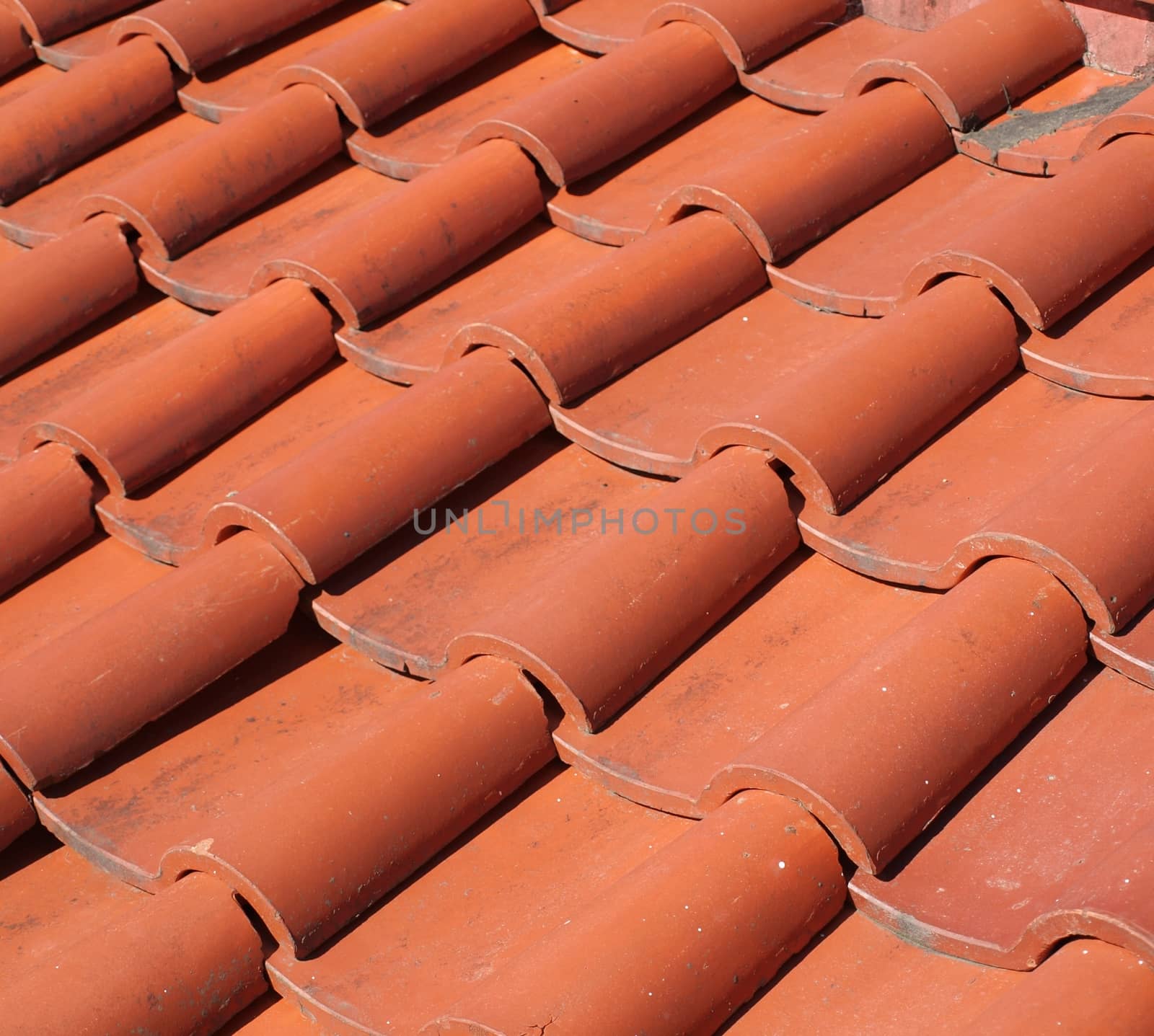 Kiln fired Chinese roof tiles made from brick material