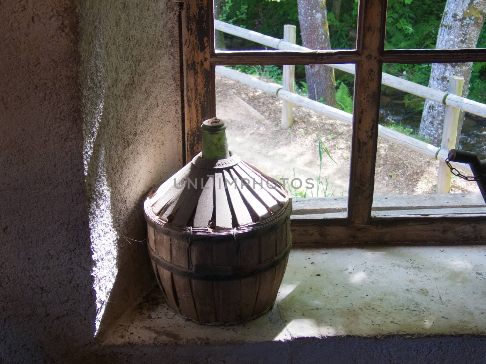 moulin masson,le vizezy,saint bonnet le coureau,loire,france