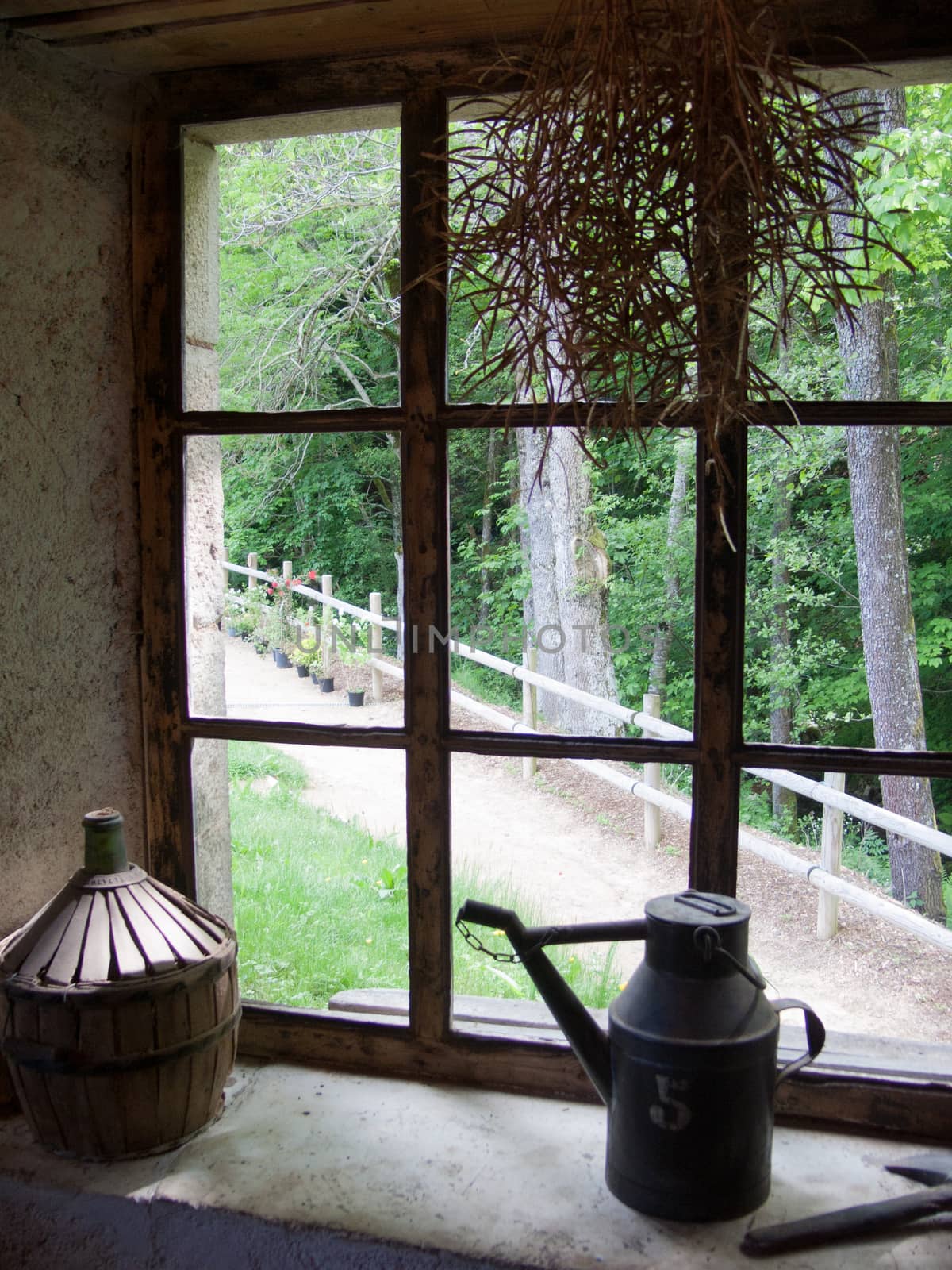 moulin masson,le vizezy,saint bonnet le coureau,loire,france