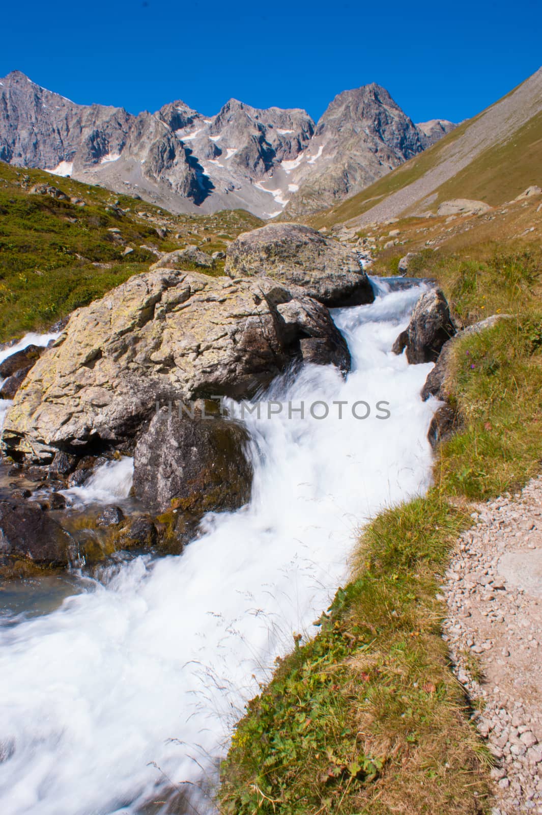 french alps landscape by bertrand