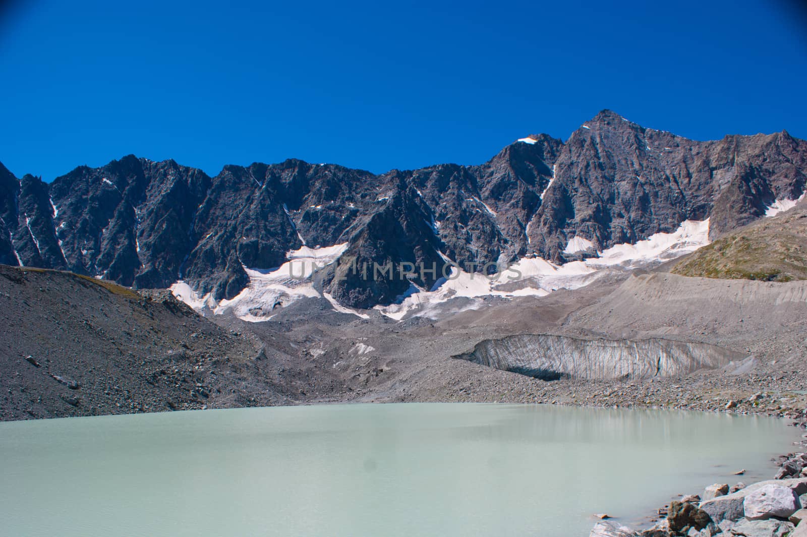 french alps landscape by bertrand