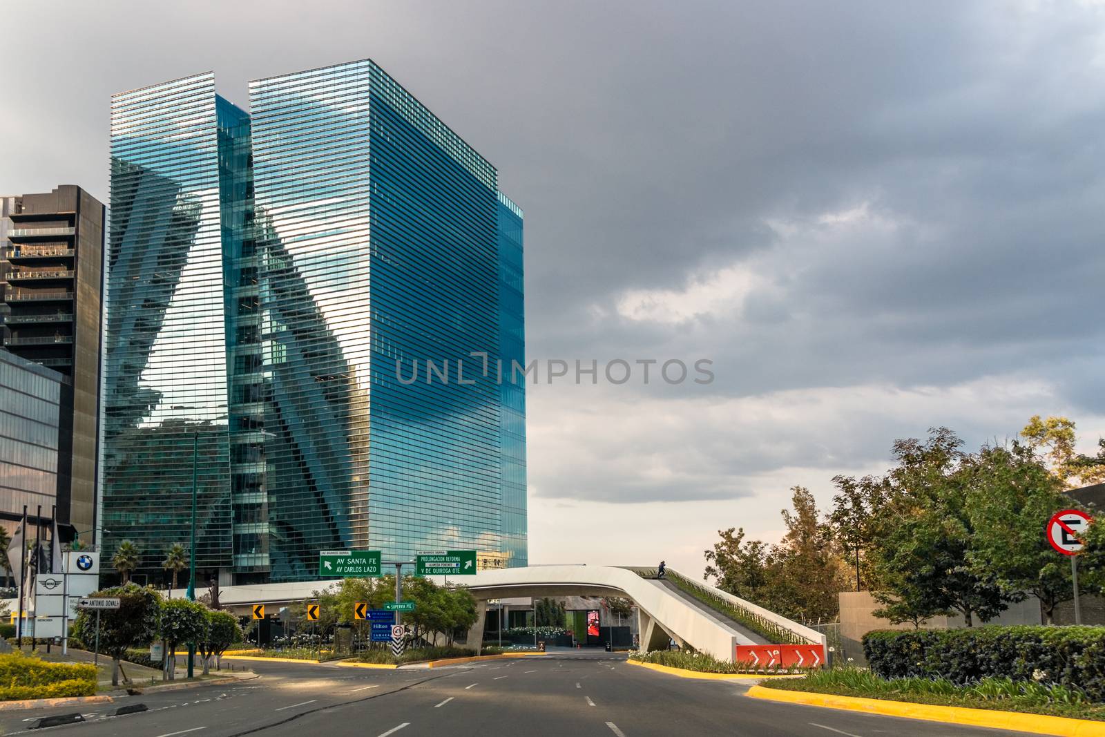 Santa Fe, Mexico City: June 9, 2020. Streets of the financial center of Mexico City, emptied by the covid quarantine 19. Coronavirus